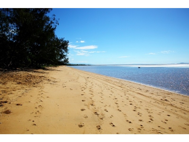 47  Waterview Drive, Bushland Beach QLD 4818