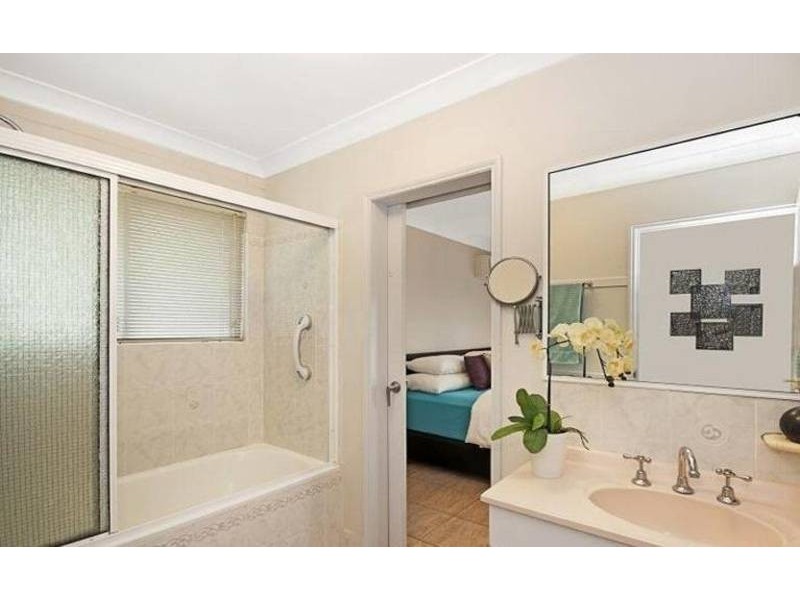 5 Beale Court, Kelso QLD 4815