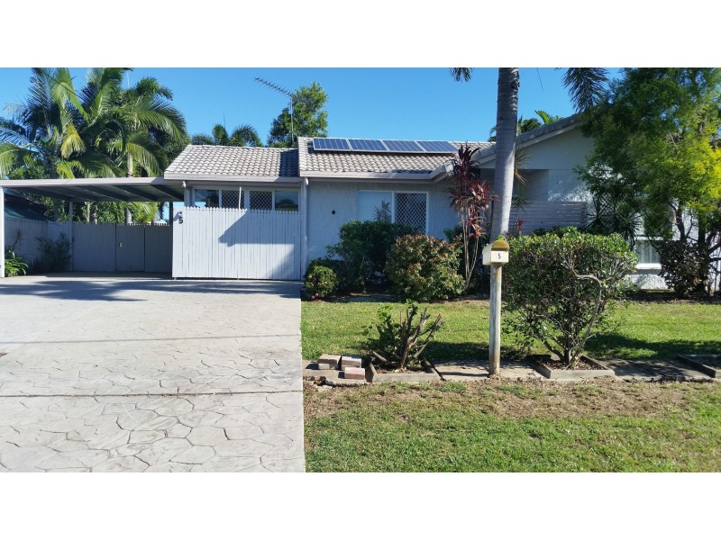 5 Beale Court, Kelso QLD 4815