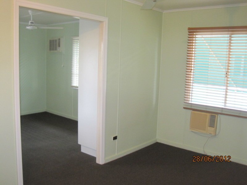 44 Dalpura Avenue, Cranbrook QLD 4814