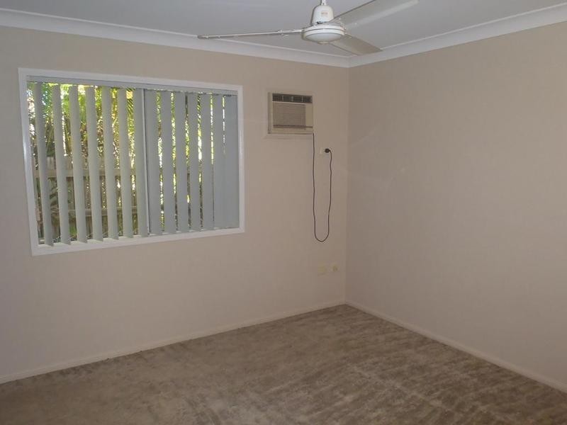 2/93 Hugh Street, West End QLD 4810