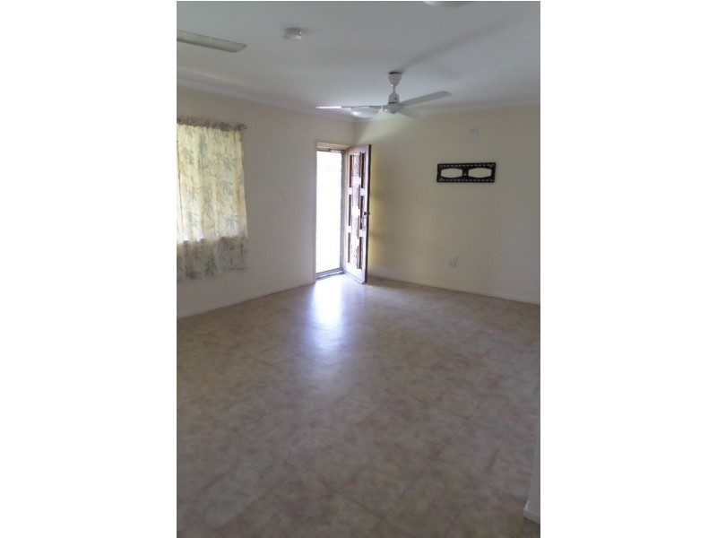 163 Albert Street, Cranbrook QLD 4814