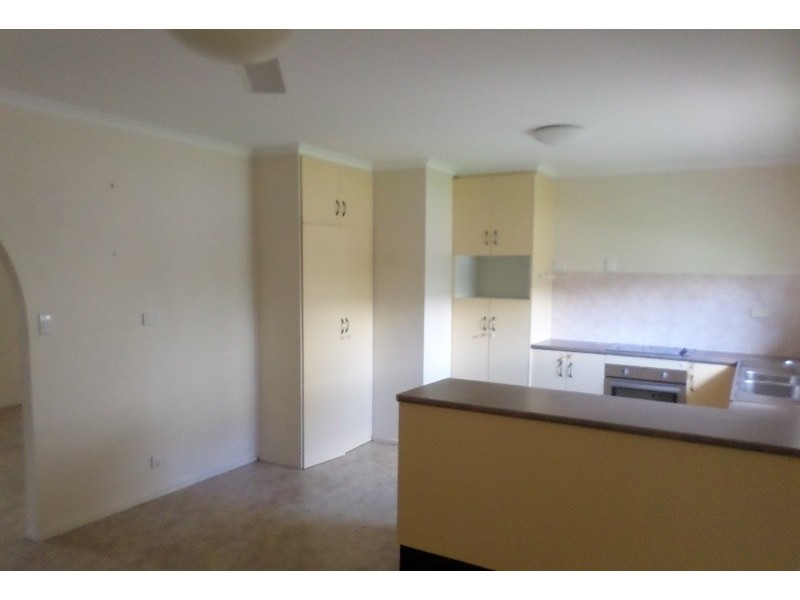 163 Albert Street, Cranbrook QLD 4814