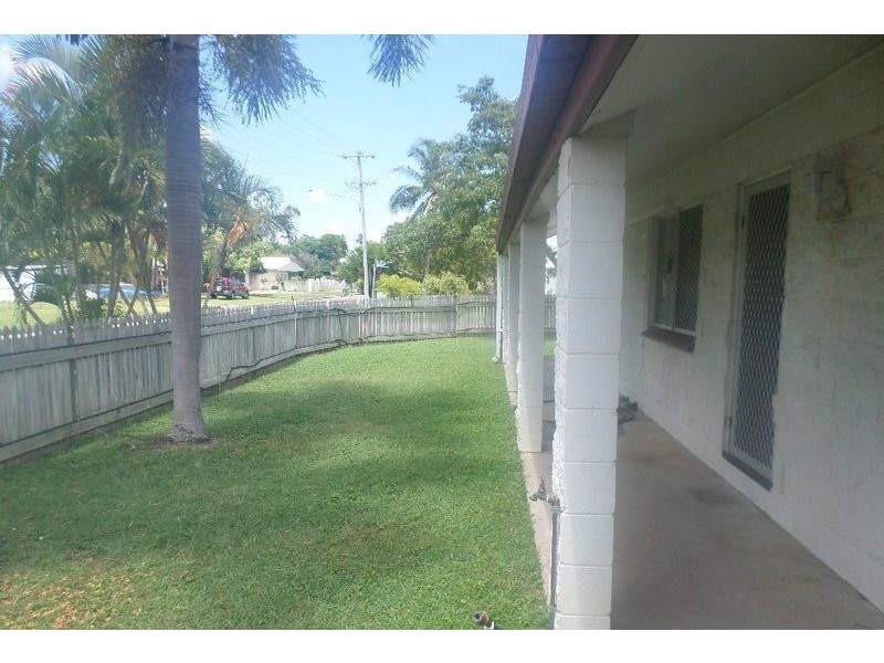 163 Albert Street, Cranbrook QLD 4814