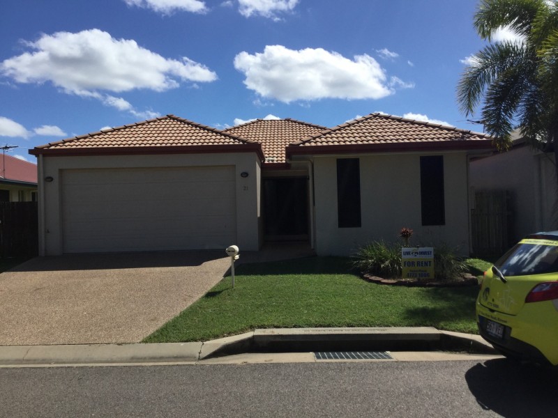 21 Sheerwater Parade, Douglas QLD 4814
