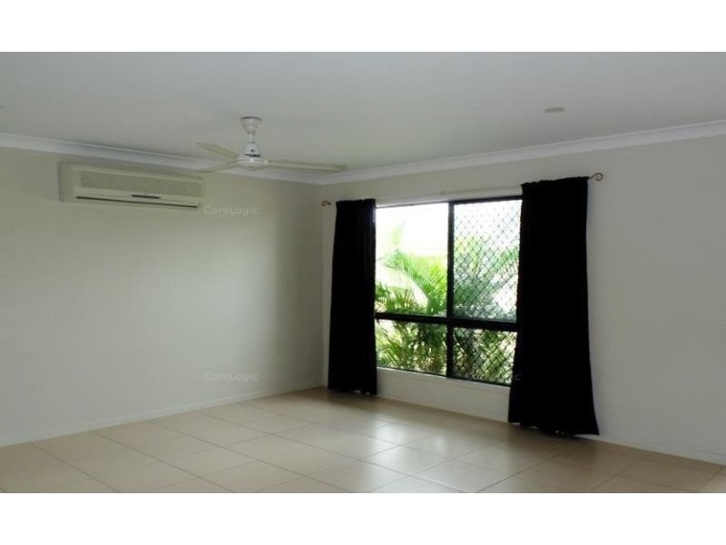 8 Meridian Court, Burdell QLD 4818