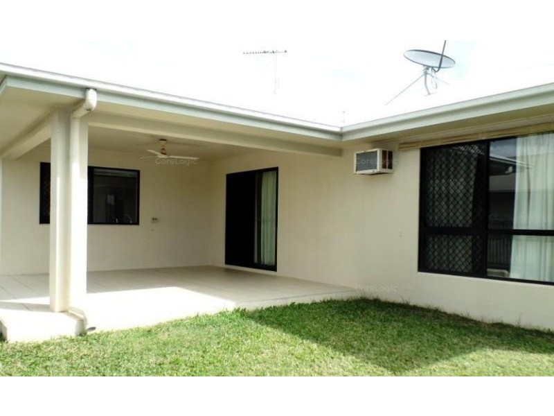 8 Meridian Court, Burdell QLD 4818