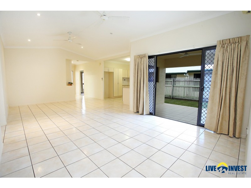 7 Burbank Way, Kirwan QLD 4817