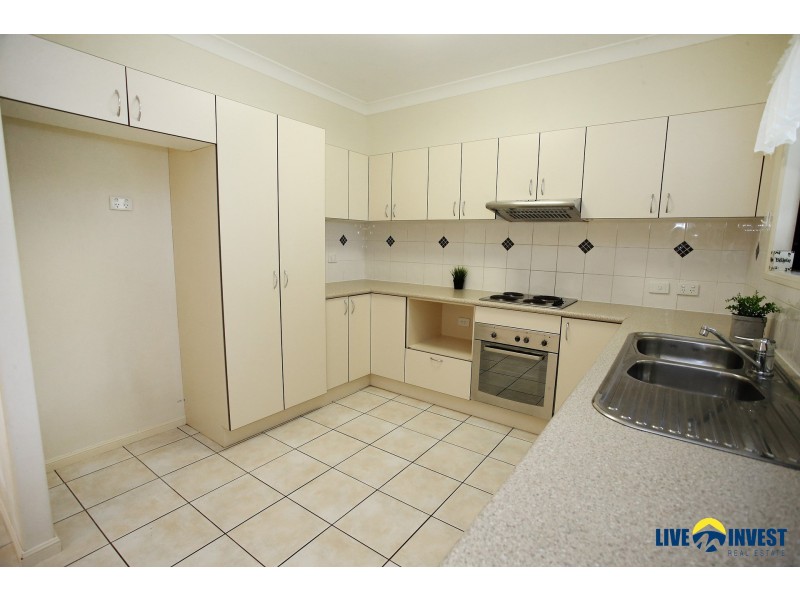 7 Burbank Way, Kirwan QLD 4817