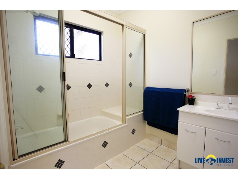 7 Burbank Way, Kirwan QLD 4817