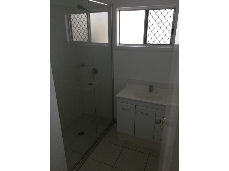 32 Champagne Crescent, Kelso QLD 4815