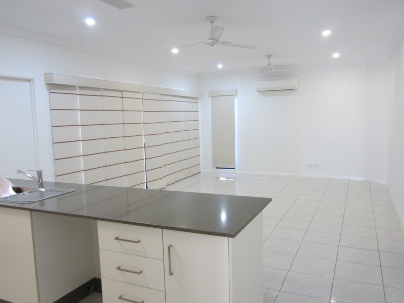 15 Malibu Parade ‘ Jaskyl Place’, Mount Louisa QLD 4814