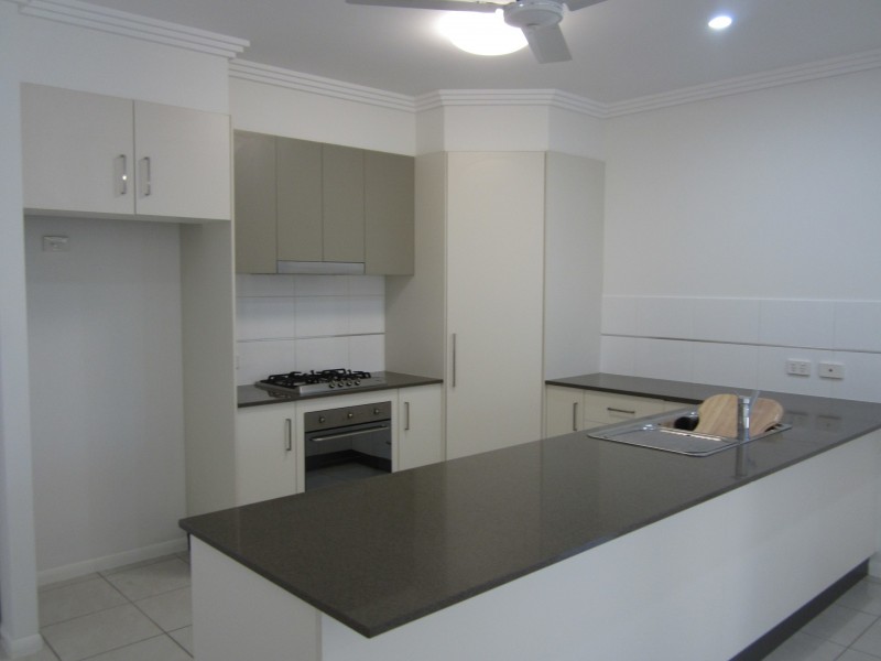 15 Malibu Parade ‘ Jaskyl Place’, Mount Louisa QLD 4814