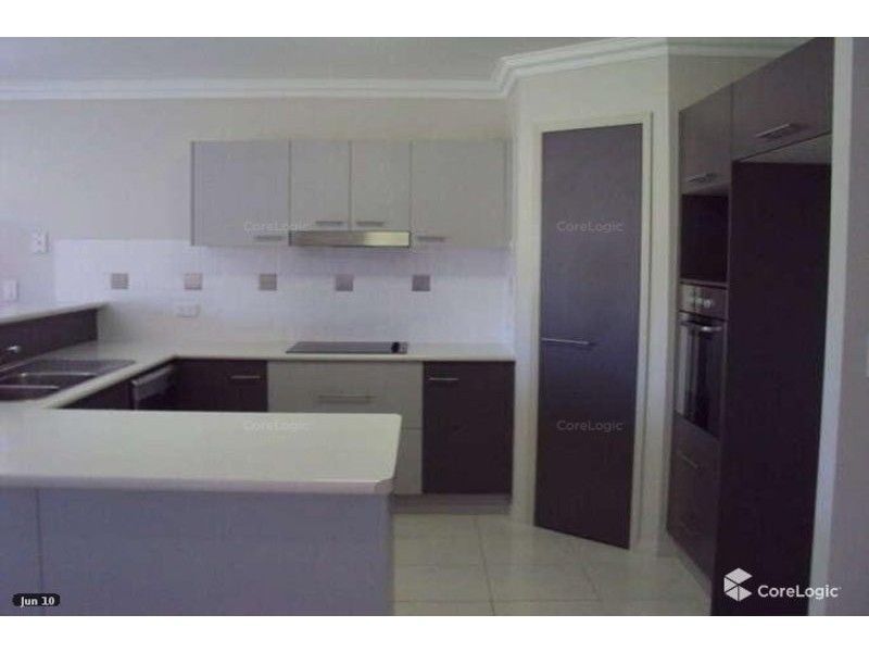 13 Daintree Drive, Bushland Beach QLD 4818