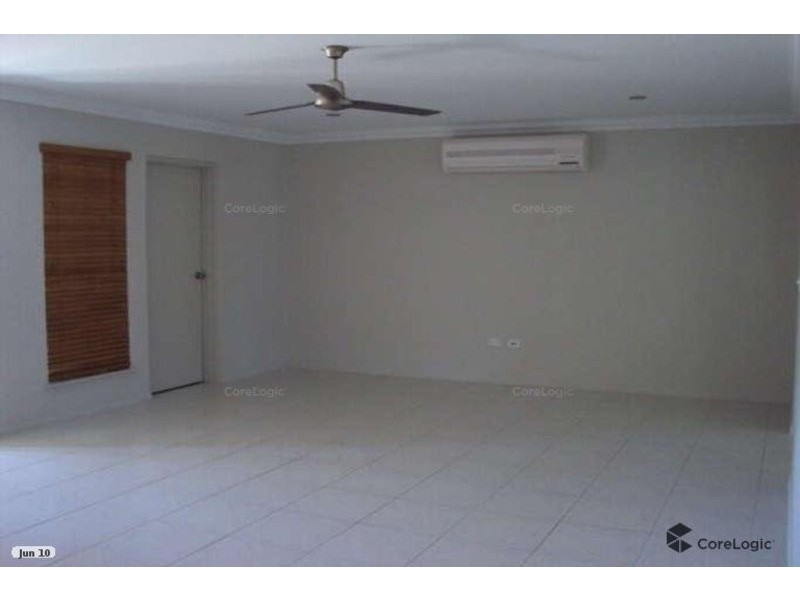 13 Daintree Drive, Bushland Beach QLD 4818