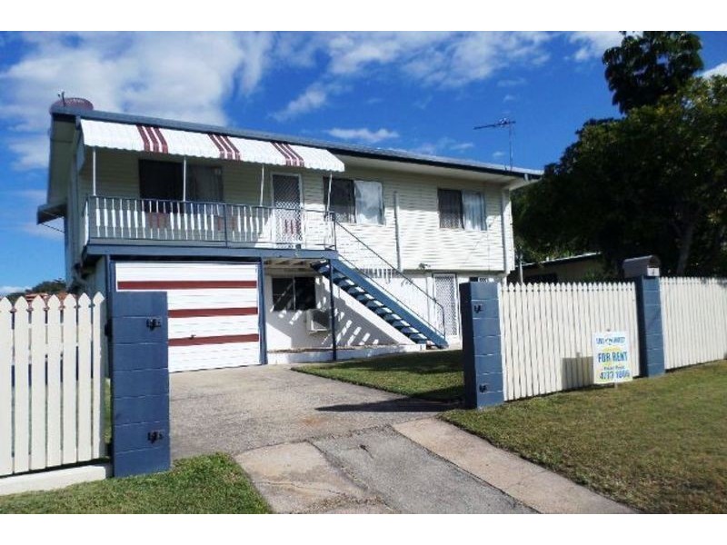 4 Banora Court, Mount Louisa QLD 4814