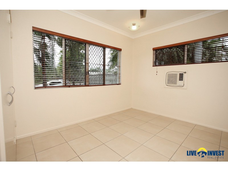 96 Kern Brothers Drive, Kirwan QLD 4817