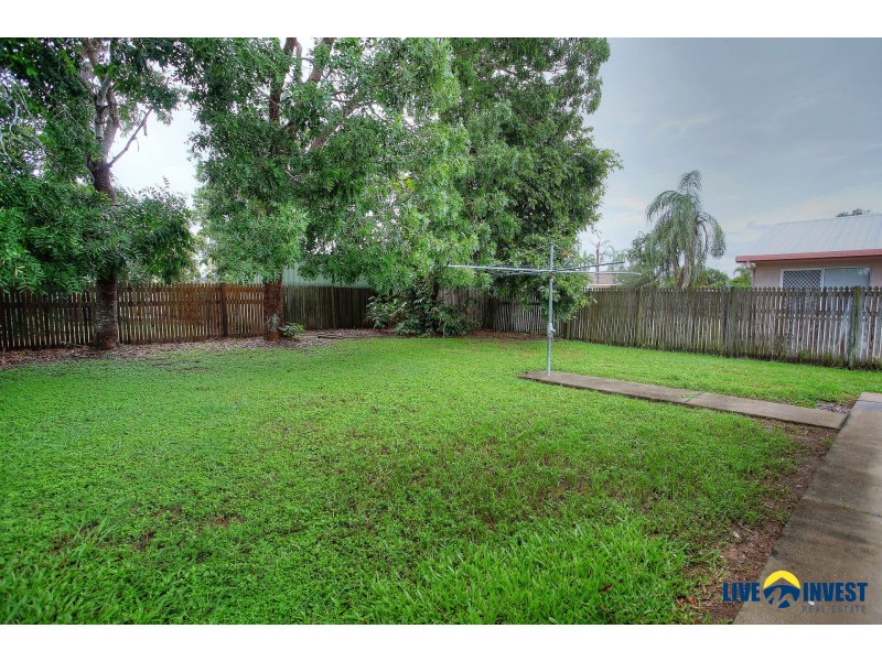 96 Kern Brothers Drive, Kirwan QLD 4817