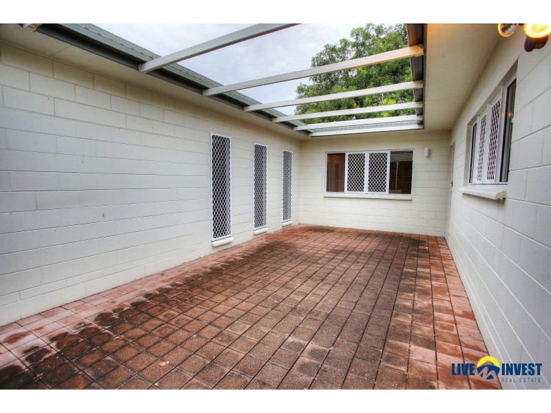 96 Kern Brothers Drive, Kirwan QLD 4817