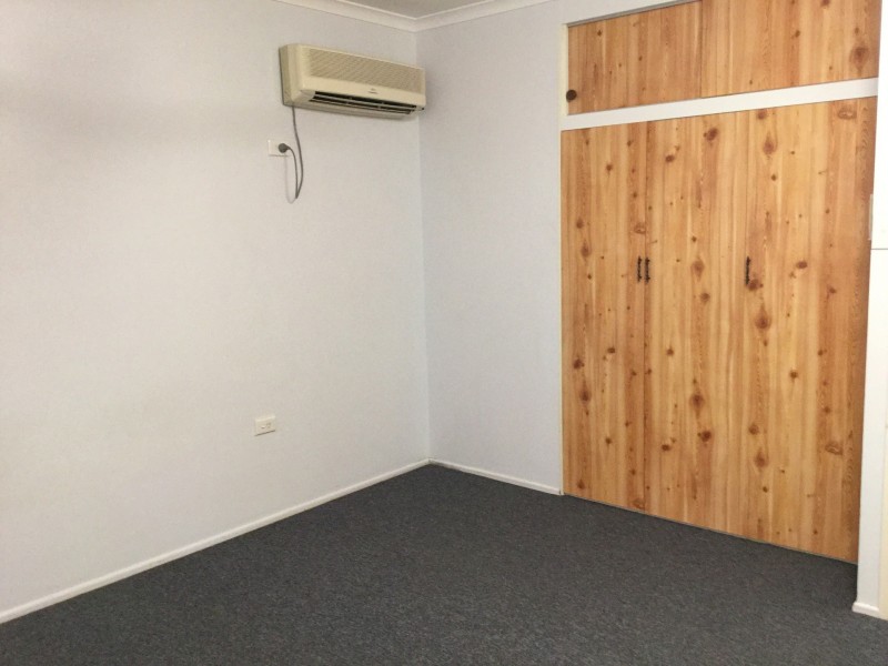 11 Hasson Street, Kirwan QLD 4817