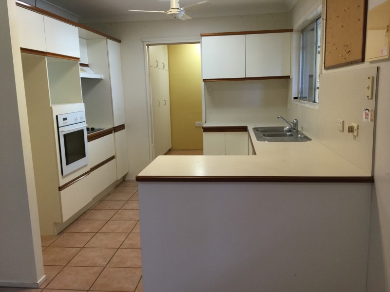 10 Weaver Street, Heatley QLD 4814