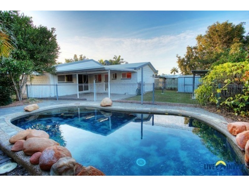 32 Leila Avenue, Rasmussen QLD 4815