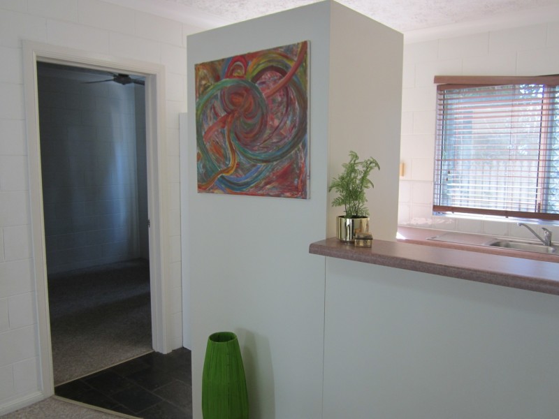 17/36 Henry Street, West End QLD 4810