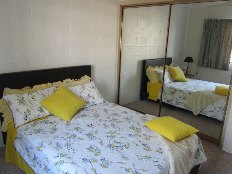 17/36 Henry Street, West End QLD 4810