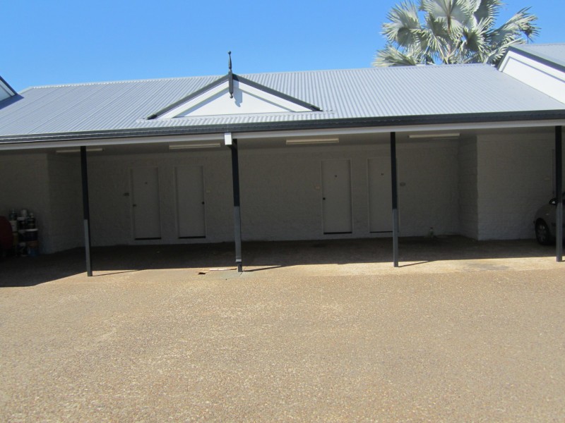 17/36 Henry Street, West End QLD 4810