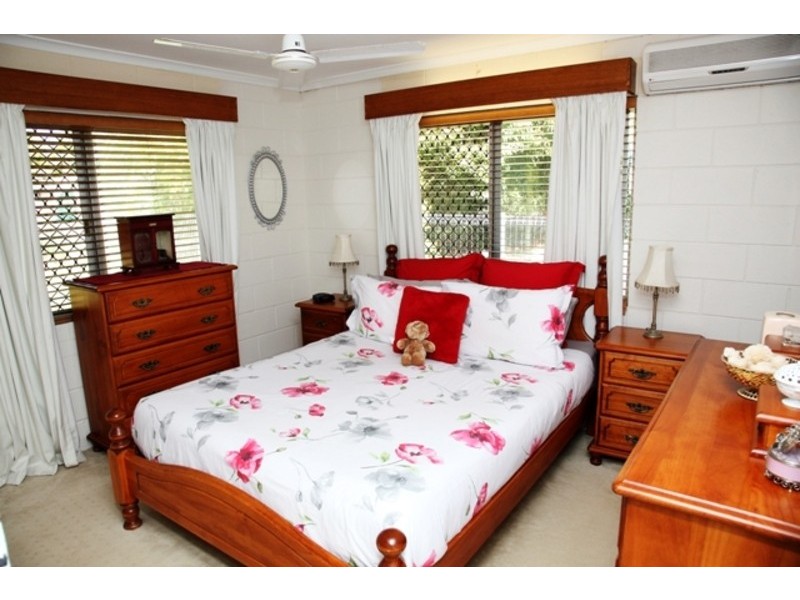 14 Bokirana Crescent, Kirwan QLD 4817