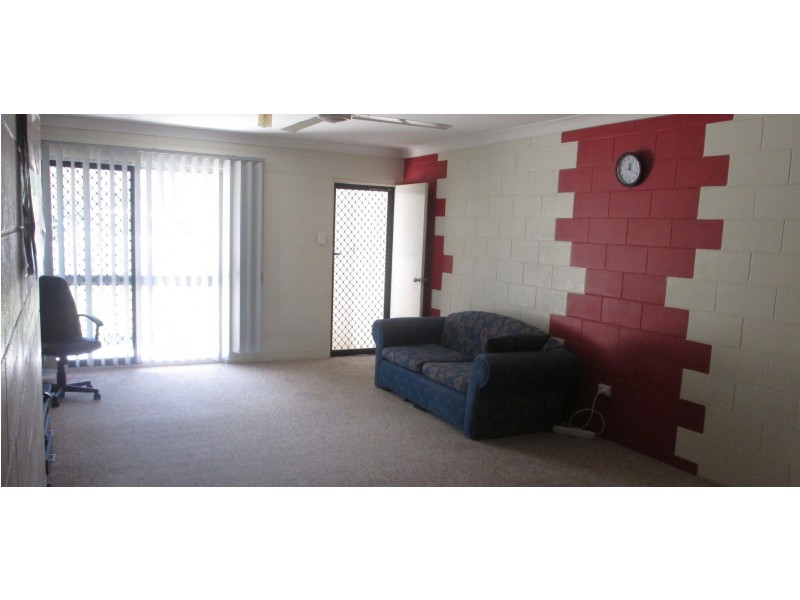 2/44 Bultarra Crescent, Kirwan QLD 4817