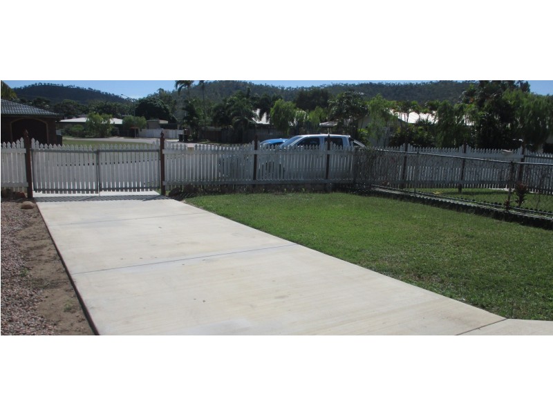 2/44 Bultarra Crescent, Kirwan QLD 4817