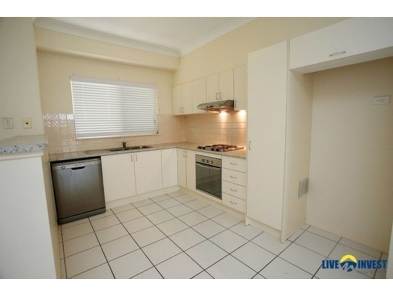 101/90 First Avenue, Railway Estate QLD 4810