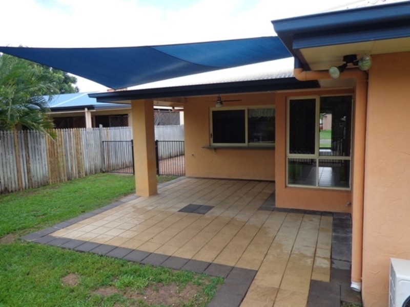 33 Burbank Way, Kirwan QLD 4817