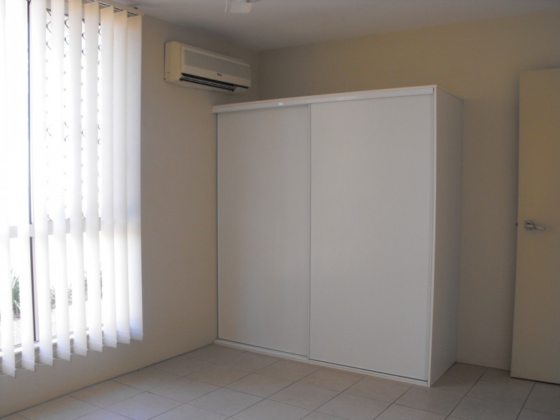 1/6 Touch Street, Rosslea QLD 4812