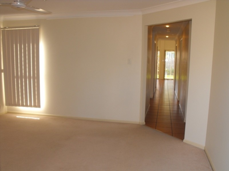 81 Florida Place, Kirwan QLD 4817