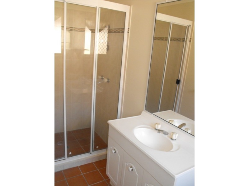 81 Florida Place, Kirwan QLD 4817