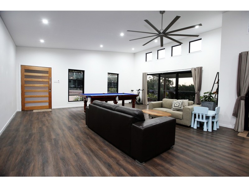 187 Williams Road, Alligator Creek QLD 4816