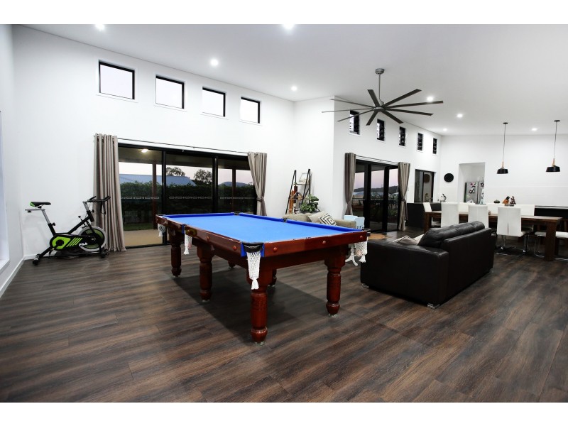 187 Williams Road, Alligator Creek QLD 4816