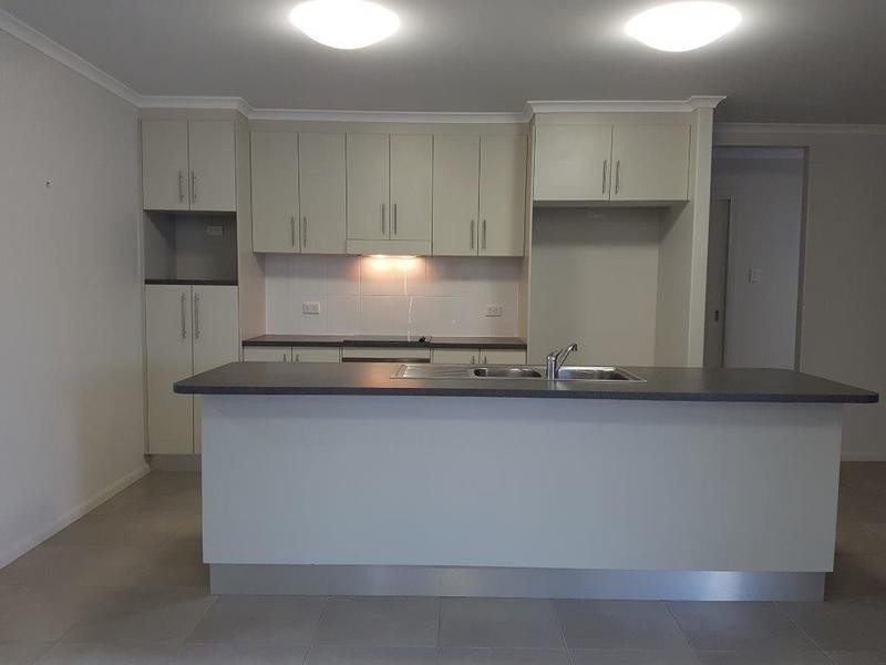 7 Lanikai Place, Mount Low QLD 4818