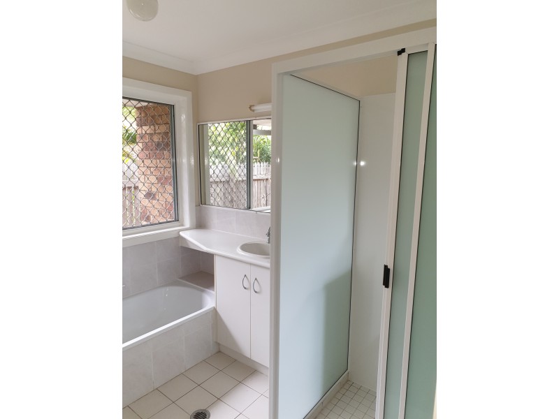 1 Leah Court, Heatley QLD 4814