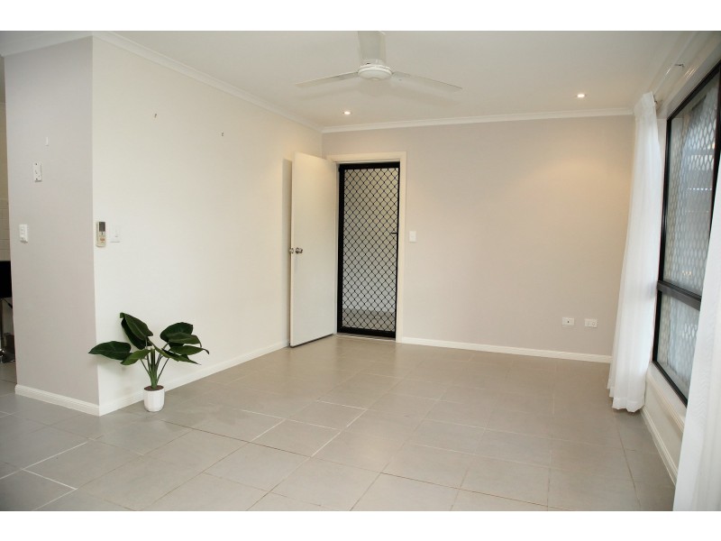 1 Simonsen Court, Kelso QLD 4815