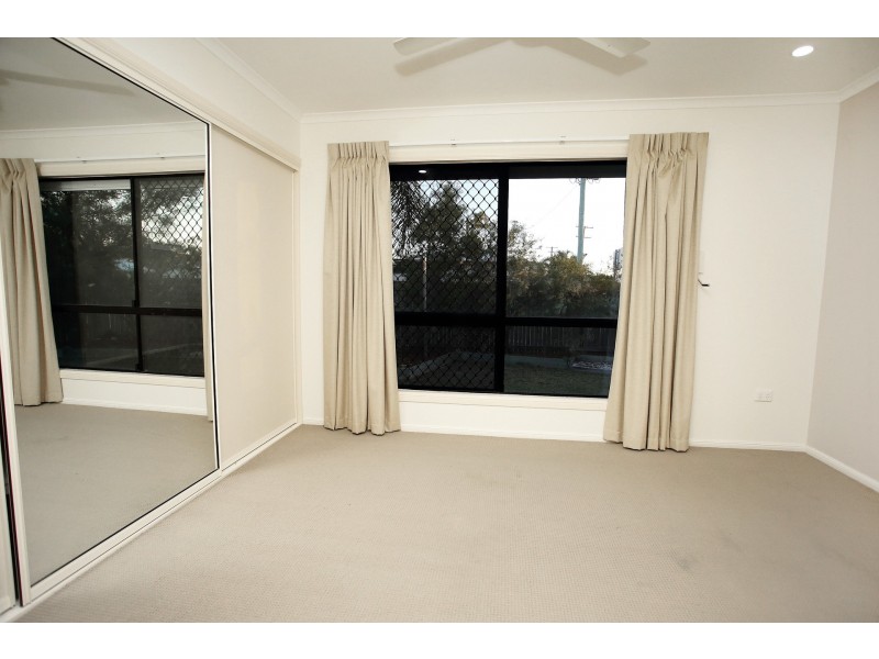 1 Simonsen Court, Kelso QLD 4815