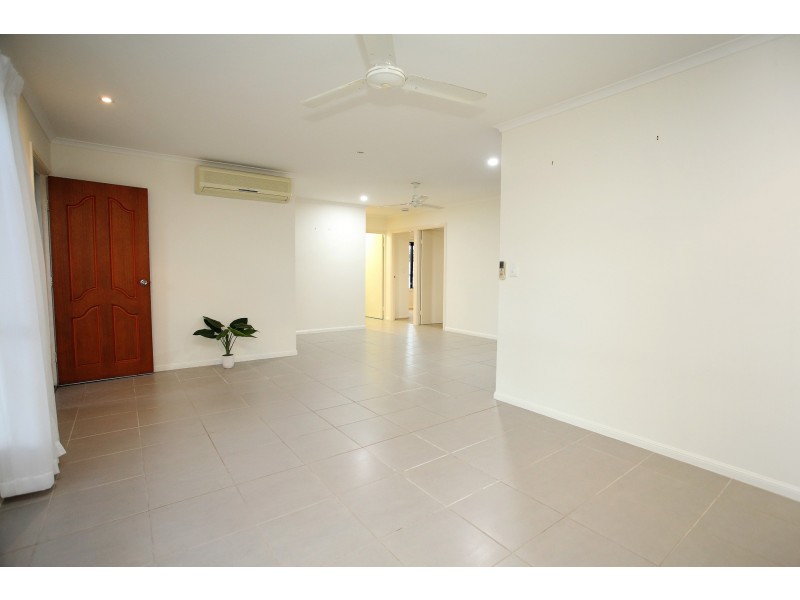 1 Simonsen Court, Kelso QLD 4815