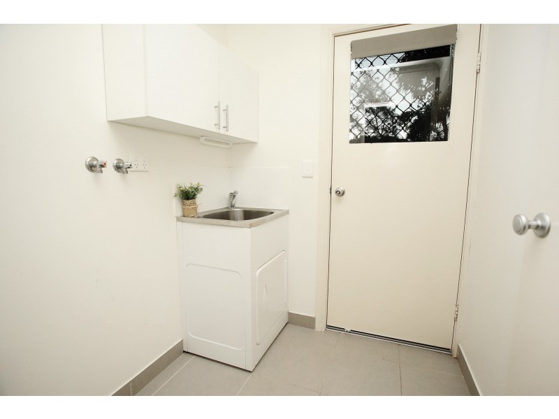 1 Simonsen Court, Kelso QLD 4815