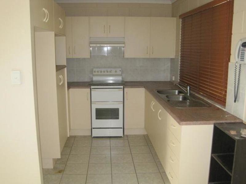 21 Spruce Street, Kirwan QLD 4817