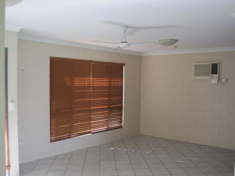 21 Spruce Street, Kirwan QLD 4817