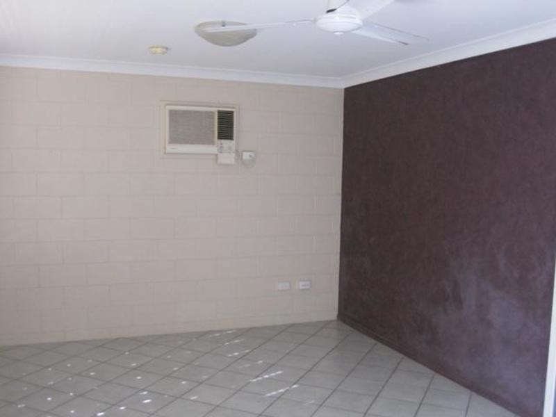 21 Spruce Street, Kirwan QLD 4817