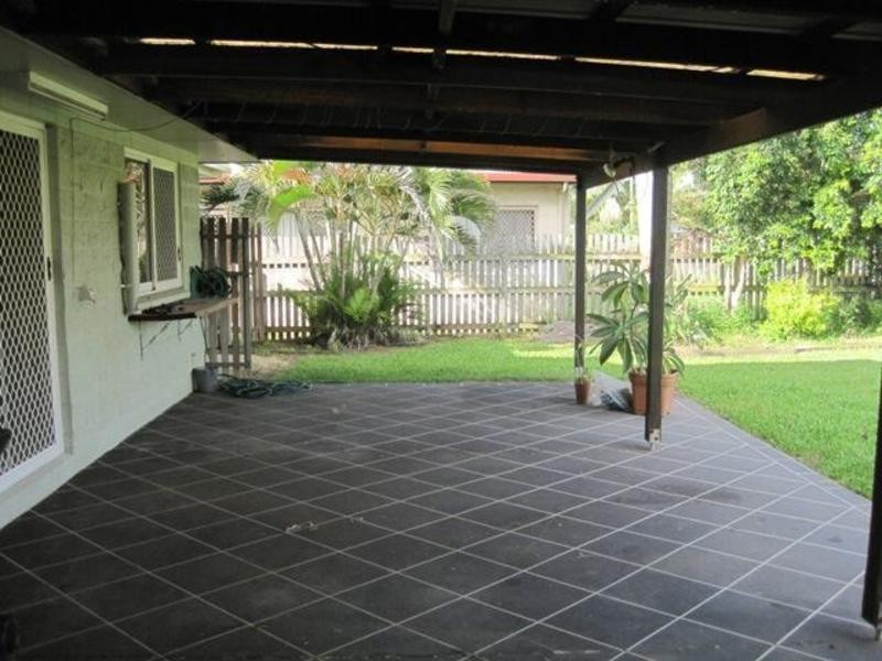 21 Spruce Street, Kirwan QLD 4817