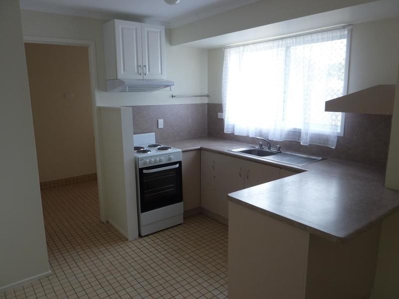 12 Josephine Crescent, Rasmussen QLD 4815